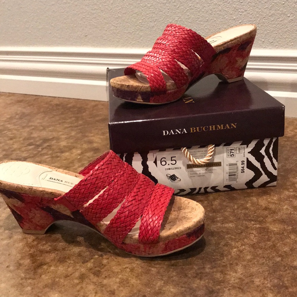 Dress shoes